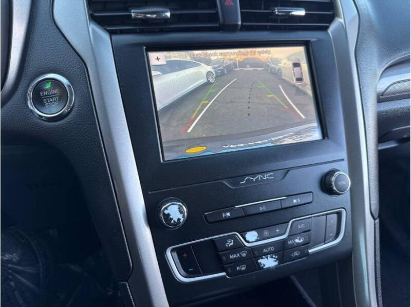 2019 Ford Fusion Hybrid SE