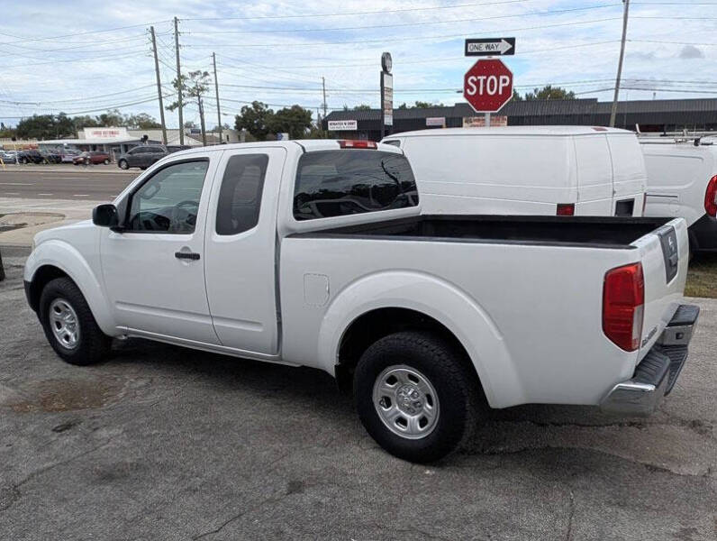 2015 Nissan Frontier S