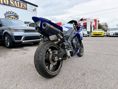 2014 Yamaha YZF-R1