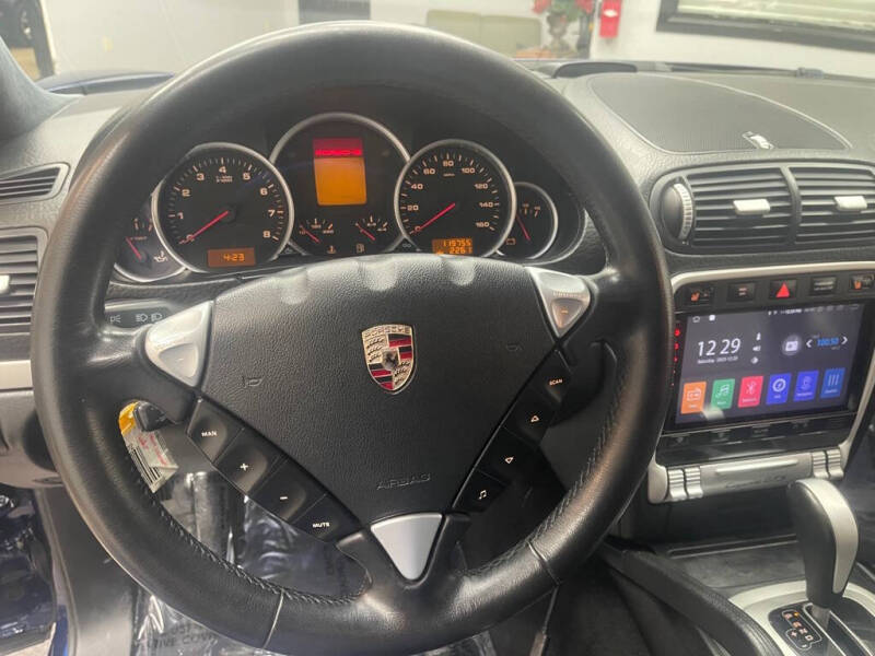 2008 Porsche Cayenne GTS