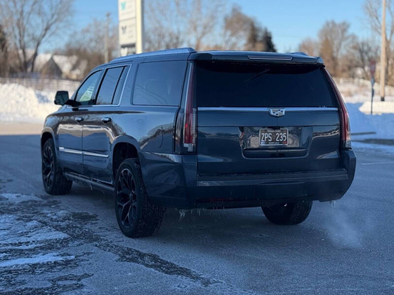 2019 Cadillac Escalade ESV Platinum