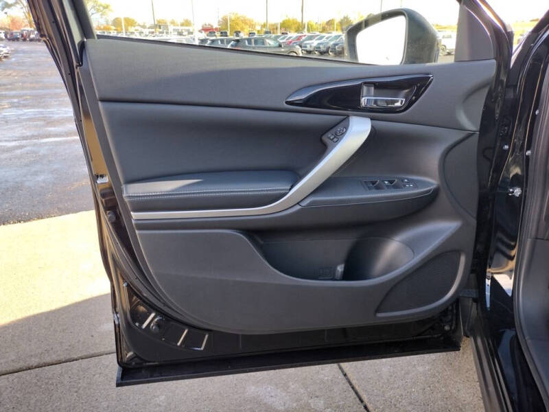 2026 Mitsubishi Eclipse Cross SE