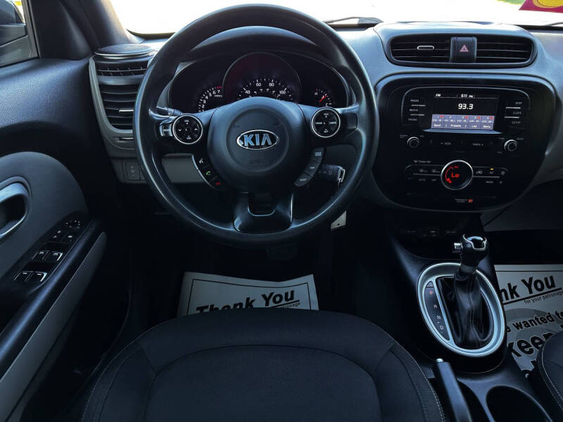 2017 Kia Soul +