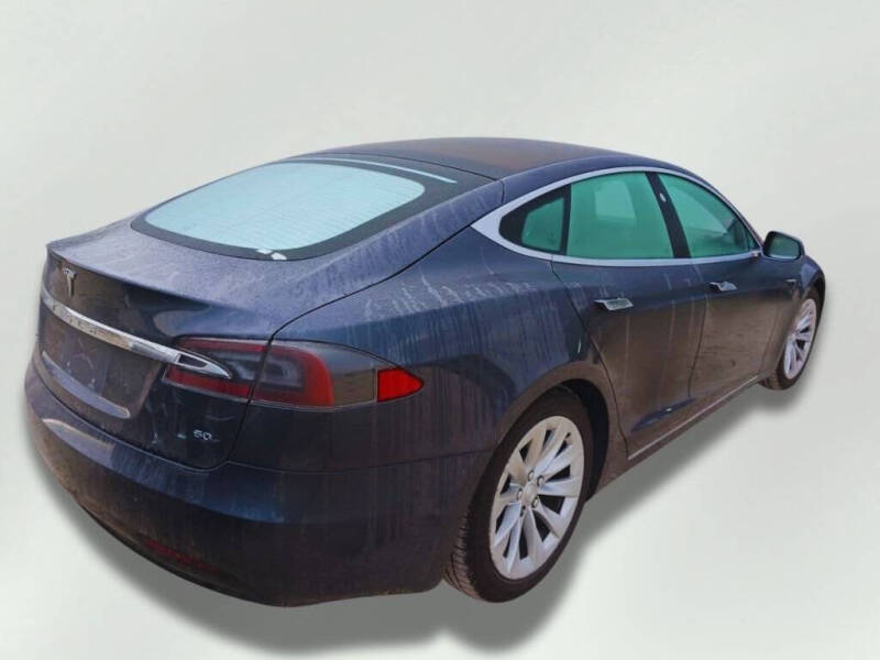 2016 Tesla Model S 70