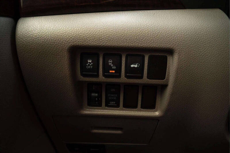 2015 Nissan Quest 3.5 Platinum