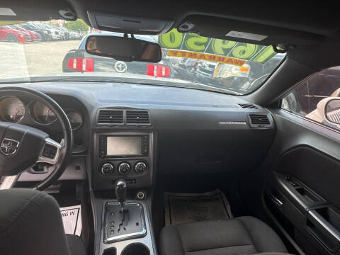 2013 Dodge Challenger R/T Classic