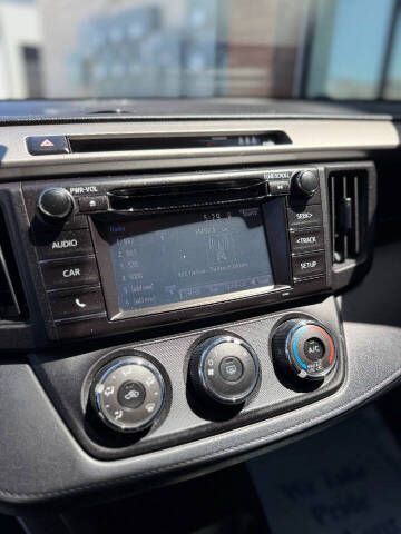 2018 Toyota RAV4 LE