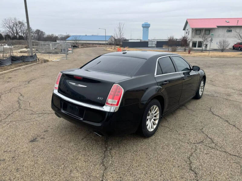 2013 Chrysler 300