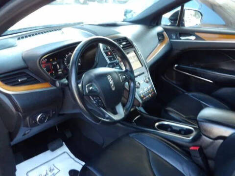 2019 Lincoln MKC Select