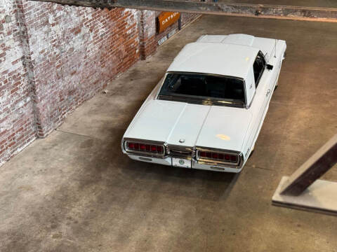 1965 Ford Thunderbird