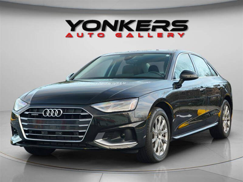 2022 Audi A4 quattro Premium 40 TFSI