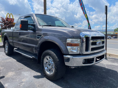2008 Ford F-250 Super Duty for sale at Rine's Auto Sales in Mifflinburg PA