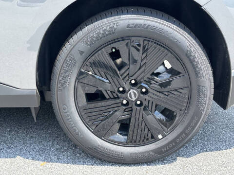 2025 Nissan Murano SV