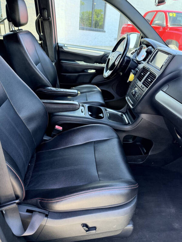 2020 Dodge Grand Caravan GT