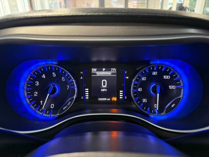 2020 Chrysler Pacifica Touring L