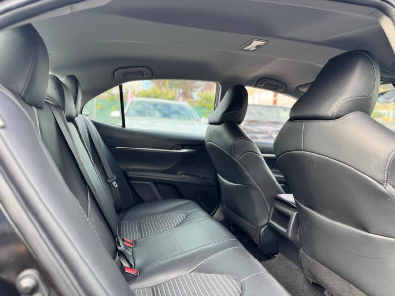 2023 Toyota Camry SE