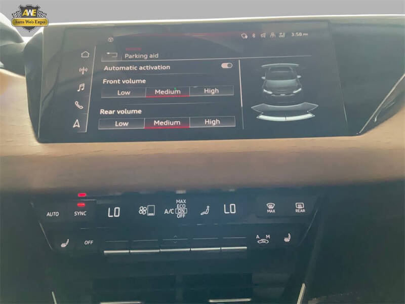 2023 Audi e-tron GT quattro Premium Plus