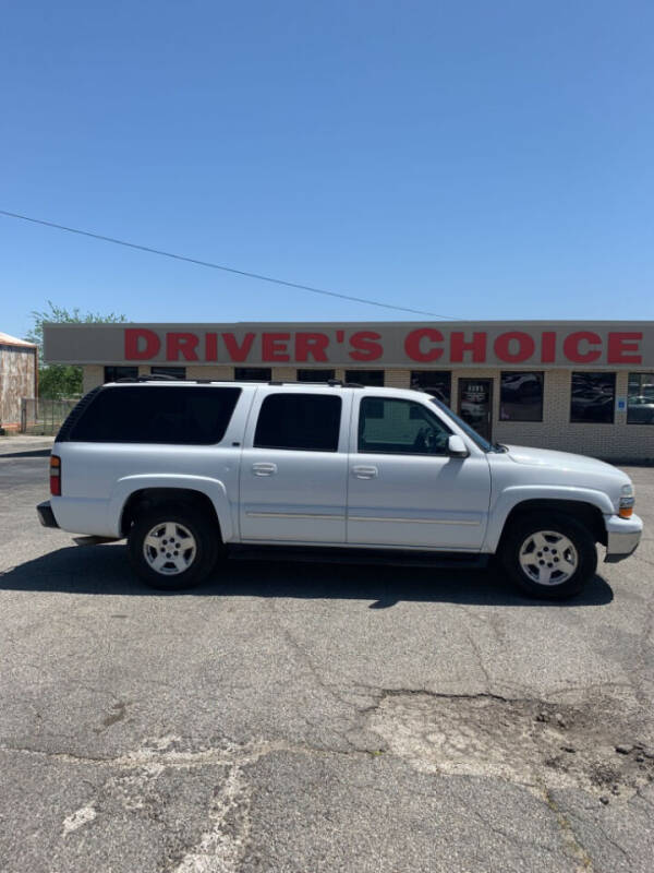 2005 Chevrolet Suburban for sale at Drivers Choice in Bonham TX