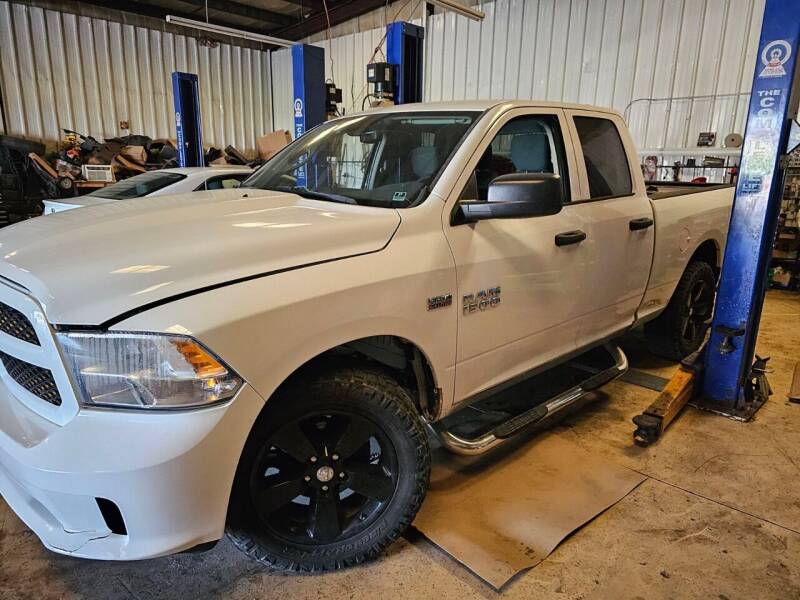 2014 RAM 1500 for sale at Tumbleson Automotive in Kewanee IL
