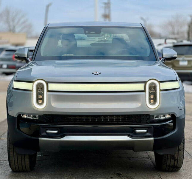 2024 Rivian R1T