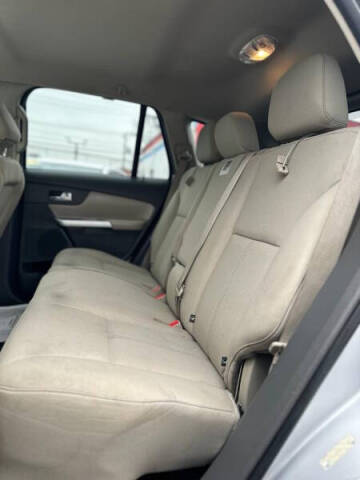2013 Ford Edge SE