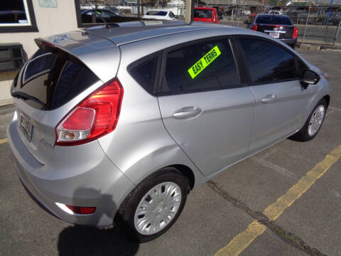 2015 Ford Fiesta SE