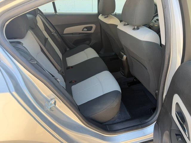 2011 Chevrolet Cruze LS