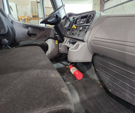 2016 Freightliner M2 106