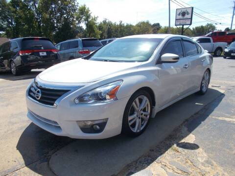2013 Nissan Altima for sale at High Country Motors in Mountain Home AR
