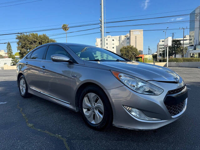 2013 Hyundai SONATA Hybrid for sale at Los Angeles Used Cars in Los Angeles, CA