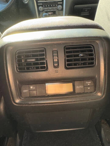 2014 Nissan Pathfinder SV