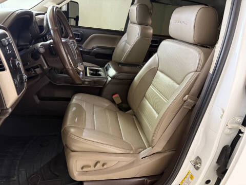 2016 GMC Sierra 2500HD Denali