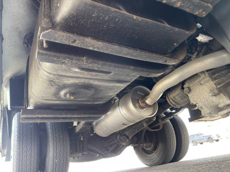 1997 Isuzu Elf Camper