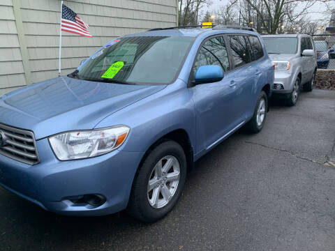 2010 Toyota Highlander for sale at CAR CORNER RETAIL SALES in Manchester CT