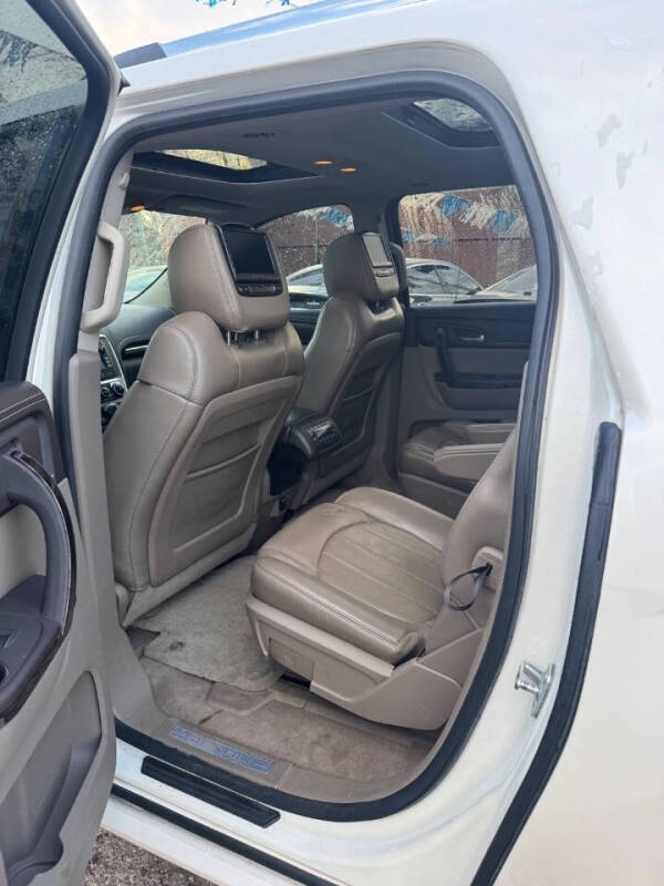 2014 GMC Acadia Denali