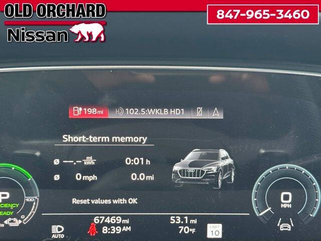 2022 Audi e-tron S quattro Premium Plus