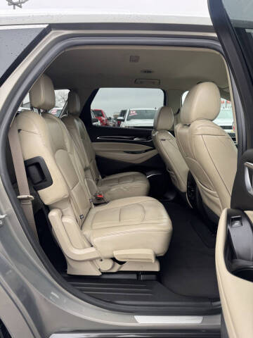 2018 Buick Enclave Essence