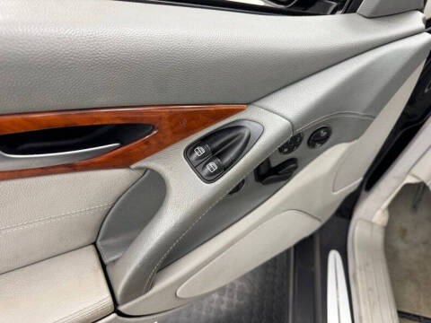 2004 Mercedes-Benz SL-Class SL 500