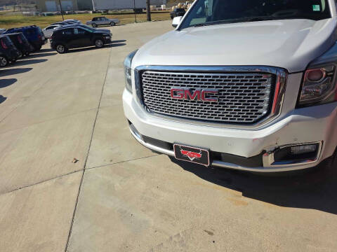 2017 GMC Yukon XL Denali