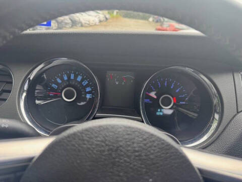 2014 Ford Mustang V6