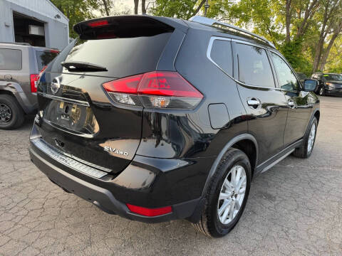 2018 Nissan Rogue SV