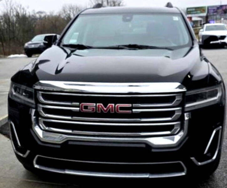 2023 GMC Acadia SLT