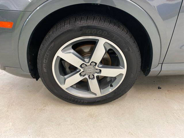 2015 Audi Q3 2.0T quattro Prestige