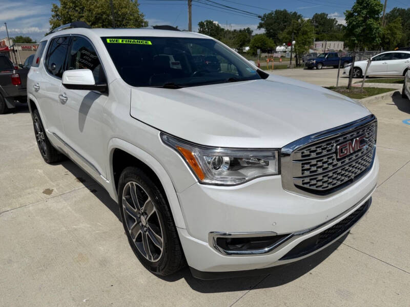 2017 GMC Acadia Denali