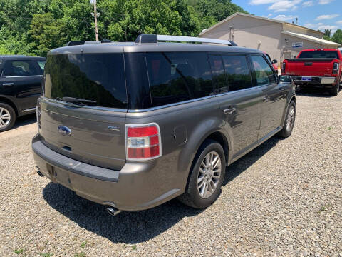 2013 Ford Flex for sale at Court House Cars, LLC in Chillicothe OH