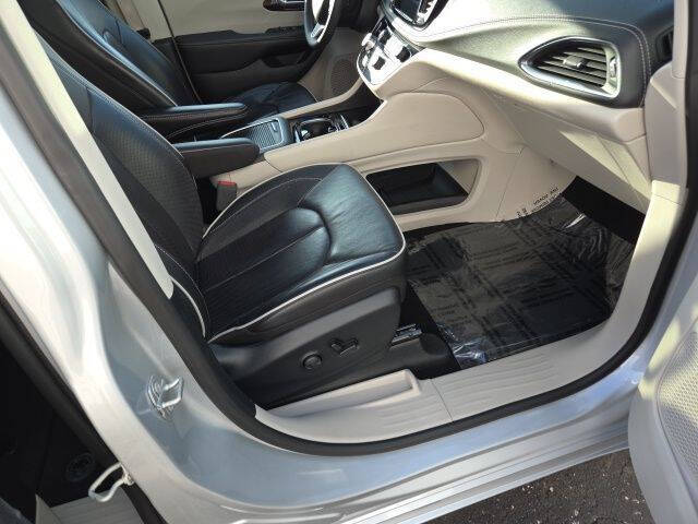 2024 Chrysler Pacifica Limited