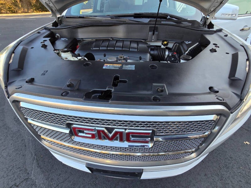 2016 GMC Acadia Denali