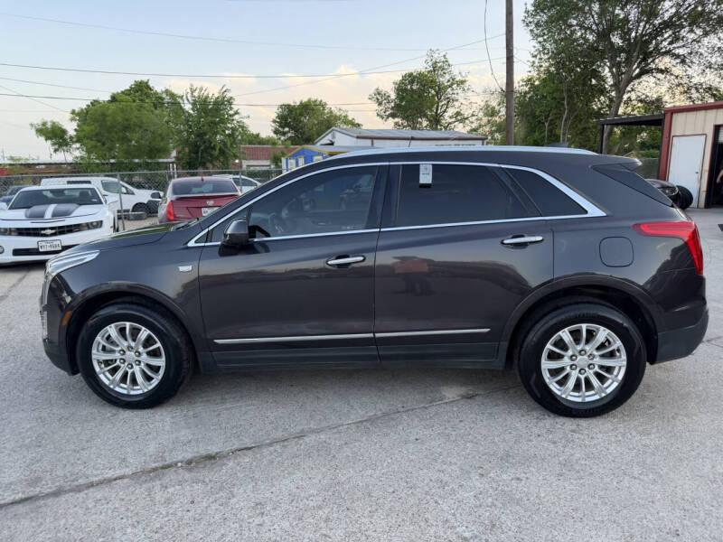2017 Cadillac XT5
