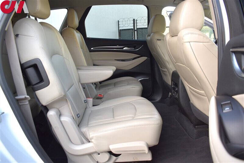 2018 Buick Enclave Essence