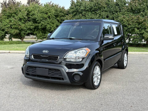 2013 Kia Soul +